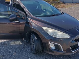 2011 Peugeot 308 I Рестайлинг, коричневый, 380000 рублей, вид 3