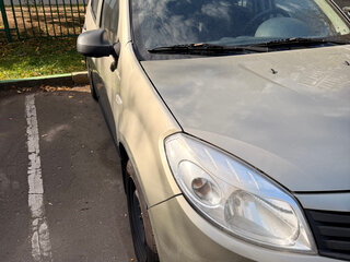 2011 Renault Sandero I, бежевый, 420000 рублей, вид 5