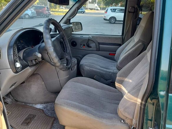 1997 GMC Safari II, зелёный, 850000 рублей - вид 17