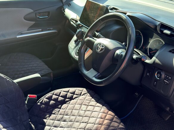 2009 Toyota Wish II, белый - вид 7