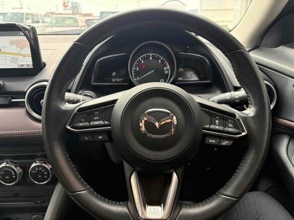 2017 Mazda CX-3 I, чёрный, 980069 рублей - вид 8