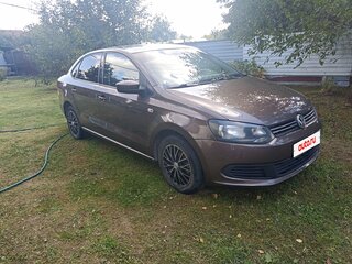 2014 Volkswagen Polo V, коричневый, 650000 рублей, вид 3
