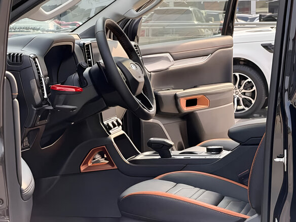 2025 Ford Ranger T6.2, чёрный - вид 6