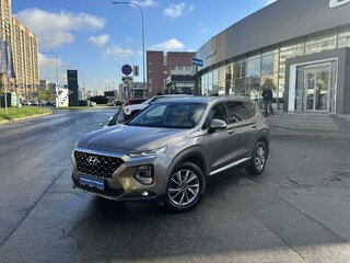 2019 Hyundai Santa Fe IV, бежевый, 2990000 рублей, вид 1