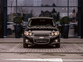 2013 Chevrolet Aveo II, чёрный, 695000 рублей, вид 2