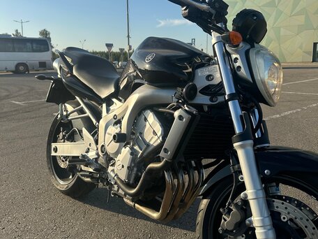 2004 Yamaha FZ6, чёрный, 330000 рублей, вид 4