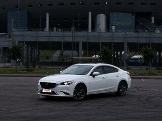 2015 Mazda Atenza III Рестайлинг, белый, 1800000 рублей, вид 1