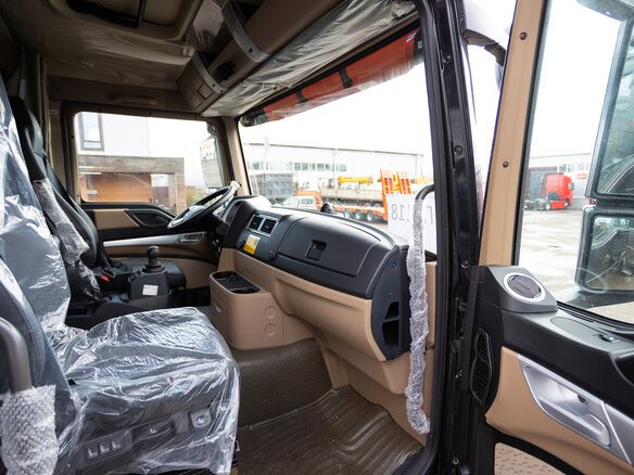 2024 Sinotruk Howo 4X2, чёрный, 9300000 рублей - вид 20