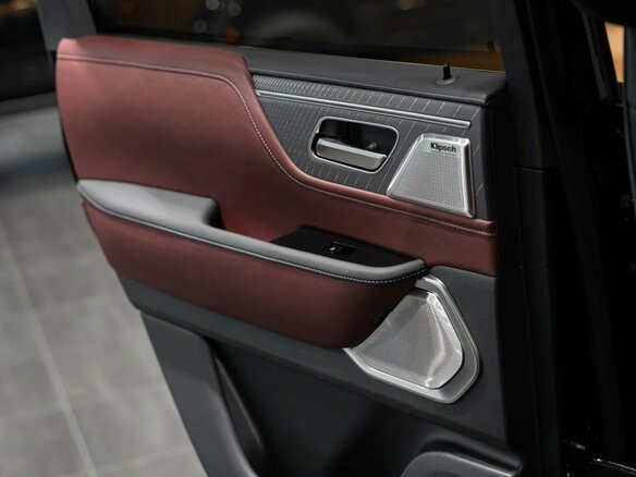 2025 Infiniti QX80 II, чёрный, 17990000 рублей - вид 26