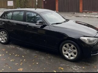 2011 BMW 1 серии 116i II (F20/F21), чёрный, 1200000 рублей, вид 4