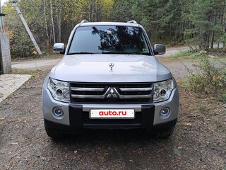 2008 Mitsubishi Pajero IV, серый, 1350000 рублей, вид 2