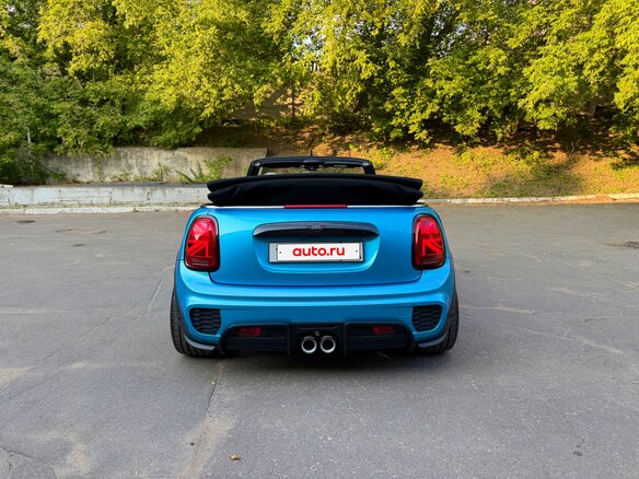 2019 Mini Cabrio JCW John Cooper Works III Рестайлинг, голубой, 3850000 рублей - вид 5