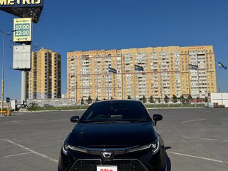 2020 Toyota Corolla XII (E210), чёрный, 1950000 рублей, вид 3