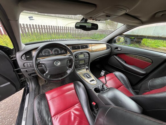 2003 Jaguar S-Type R I, чёрный, 1500000 рублей - вид 11