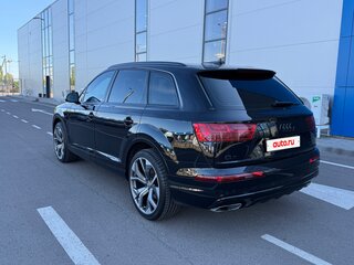 2019 Audi Q7 II (4M), чёрный, 4300000 рублей, вид 3