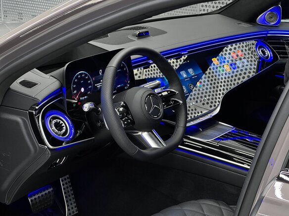 2026 Mercedes-Benz S-Класс 580 Long 4MATIC VII (W223) Рестайлинг, серый, 28570000 рублей - вид 9