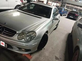 2005 Mercedes-Benz CLK-Класс 500 II (W209) Рестайлинг, серебристый, 450000 рублей, вид 5