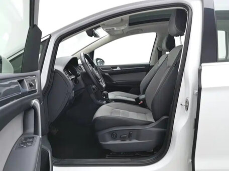 2019 Volkswagen Golf Sportsvan I Рестайлинг, белый, 1280000 рублей, вид 5