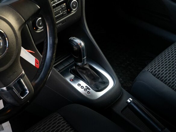 2012 Volkswagen Golf VI, чёрный, 795000 рублей - вид 18