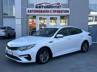 2019 Kia Optima IV Рестайлинг, белый, 1679000 рублей, вид 1
