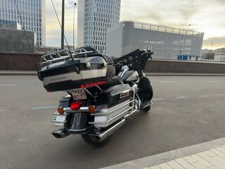 2011 Harley-Davidson Electra Glide, серый, 990000 рублей, вид 3