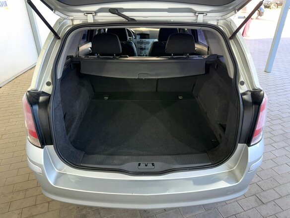 2010 Opel Astra H Рестайлинг, серебристый, 599000 рублей - вид 8