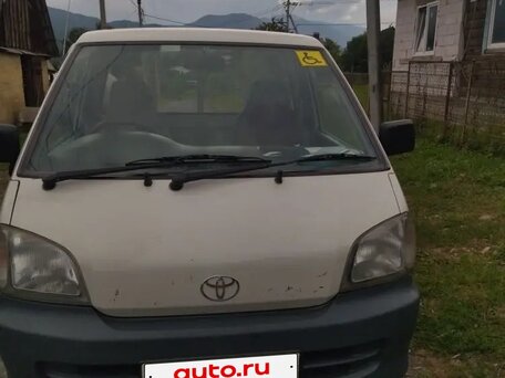 2001 Toyota TownAce, белый, 1500000 рублей, вид 2