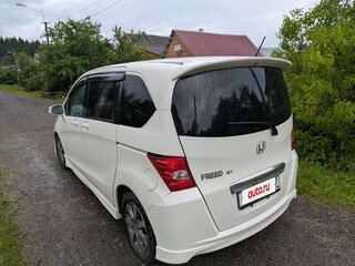 2009 Honda Freed I, белый, 1000000 рублей, вид 4