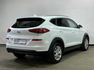 2018 Hyundai Tucson III Рестайлинг, белый, 1875000 рублей, вид 5