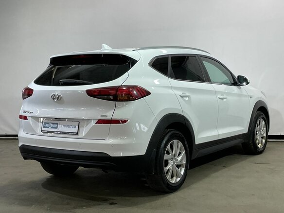 2018 Hyundai Tucson III Рестайлинг, белый, 1895000 рублей - вид 4