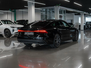 2019 Audi A7 50 TDI II (4K), чёрный, 3990000 рублей, вид 4