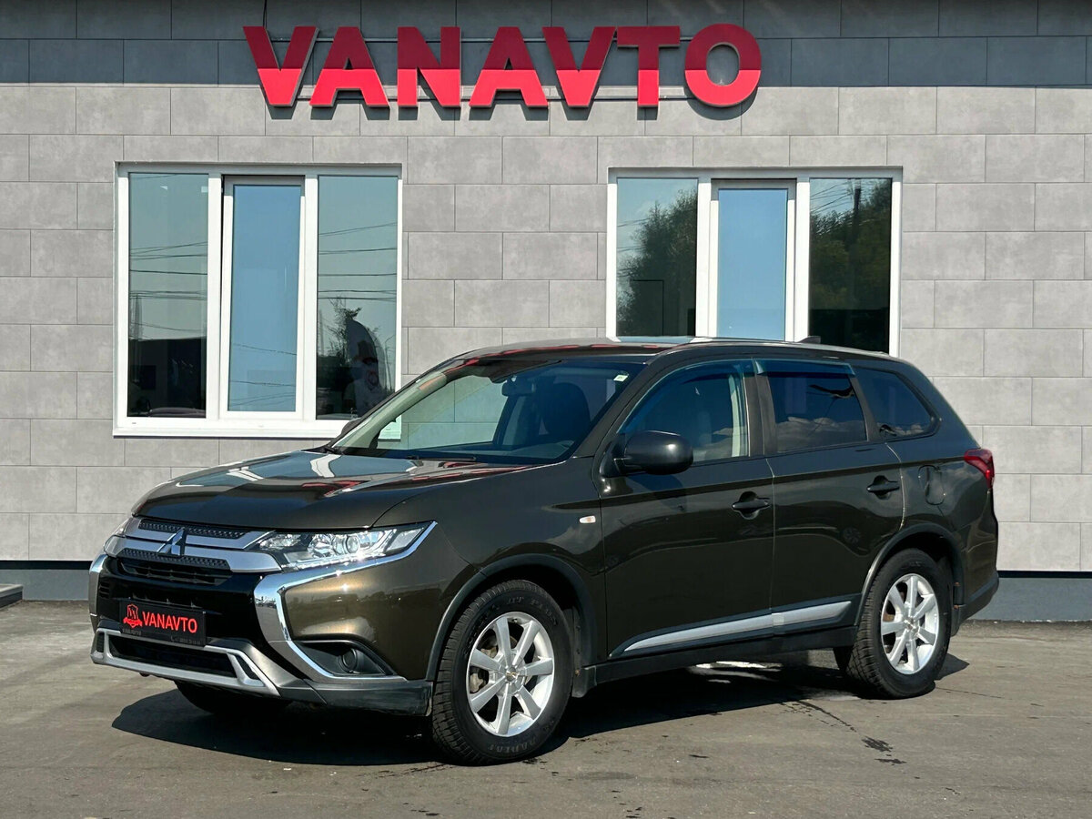 Открыть фотографии: Mitsubishi Outlander III Рестайлинг 3
