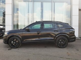 2026 Volkswagen Tiguan L Pro III (China Market), чёрный, 4760000 рублей, вид 3