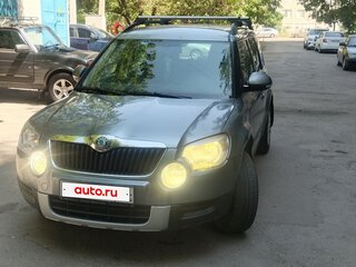 2010 Skoda Yeti I, серый, 570000 рублей, вид 2