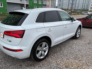 2020 Audi Q5 II (FY), белый, 3900000 рублей, вид 5