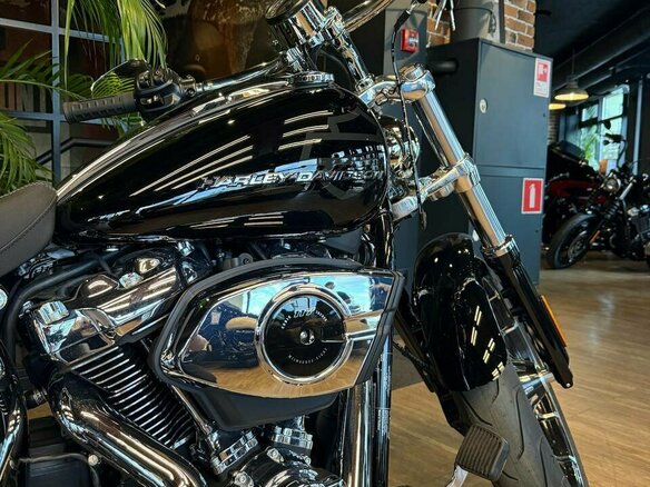 2026 Harley-Davidson Breakout, чёрный, 3750000 рублей - вид 10