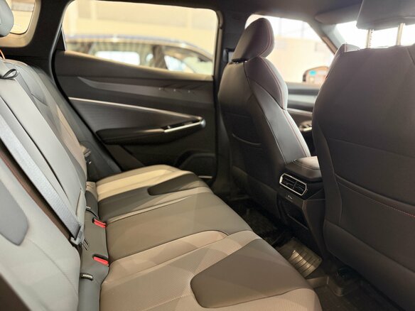 2026 Geely Cityray, серый, 3174990 рублей - вид 18