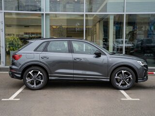 2026 Audi Q3 35 TFSI II (F3), серый, 4350000 рублей, вид 4
