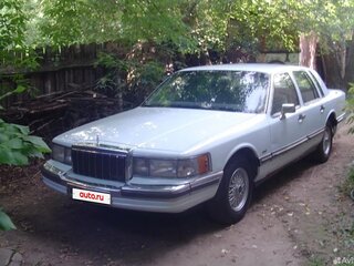1990 Lincoln Town Car II, белый, 940000 рублей, вид 1