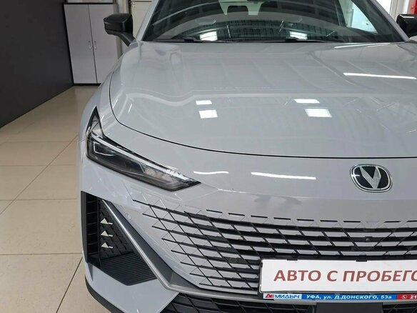 2023 Changan UNI-V I, серый, 2195000 рублей - вид 1