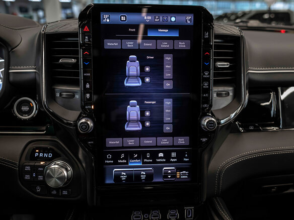 2026 Ram 1500 Crew Cab eTorque V Рестайлинг, серый, 11062679 рублей - вид 36
