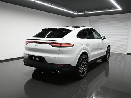 2021 Porsche Cayenne Coupé III, белый, 9500000 рублей, вид 4
