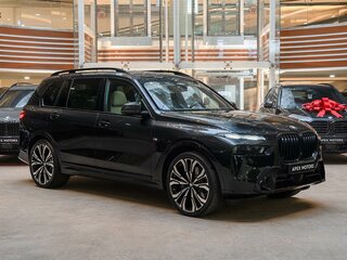 2023 BMW X7 40i I (G07) Рестайлинг, чёрный, 12490000 рублей, вид 3