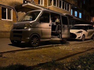 2007 Daihatsu Hijet 3AT X, серый, 350000 рублей, вид 5