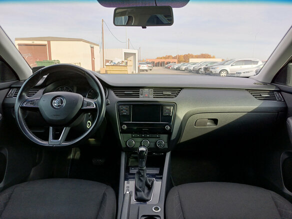 2017 Skoda Octavia III (A7) Рестайлинг, коричневый, 1349000 рублей - вид 13