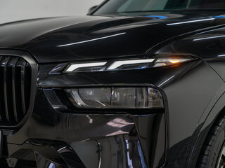 2024 BMW X7 40i I (G07) Рестайлинг, чёрный, 13690000 рублей, вид 2