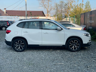 2017 Brilliance V5 I Рестайлинг, белый, 929000 рублей, вид 4