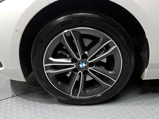 2020 BMW 1 серии 118d III (F40), белый, 2105000 рублей, вид 5