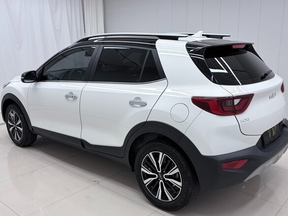 2022 Kia KX1, серый, 1425000 рублей - вид 5