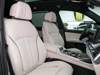 2025 BMW X7 40d I (G07) Рестайлинг, серый, 18900000 рублей, вид 2
